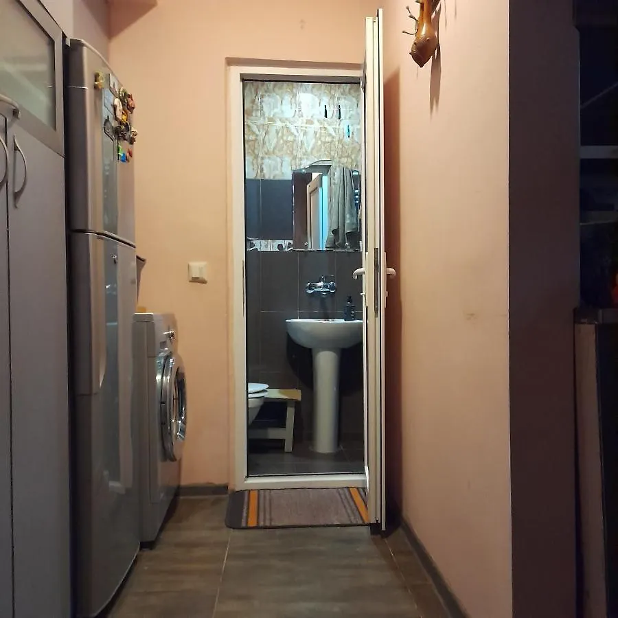 Historical Apartment In City Center Tbilisi