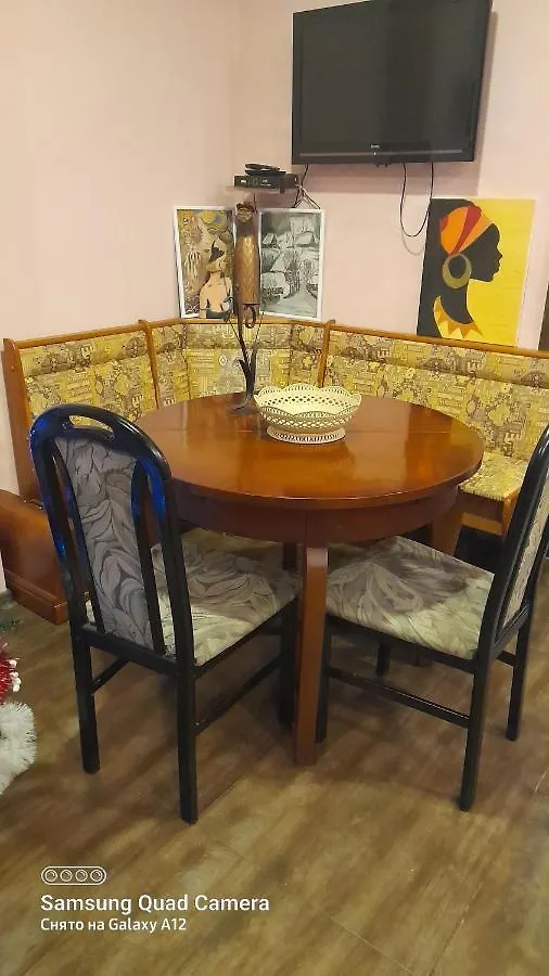 Historical Apartment In City Center Tbilisi